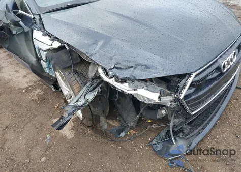 2019 Audi A7 55 Premium z USA, uszkodzony, nr VIN WAUU2AF21KN027334